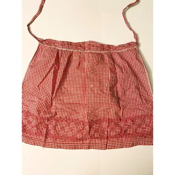 Vintage Red and White Pattern Half Apron One Pocket 18  Inch Long Tie Back - Picture 9 of 12